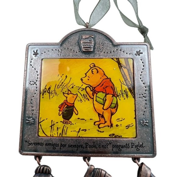 Disney Hallmark Christmas Ornament Winnie The Pooh Spanish Navidad 2004 - Picture 7 of 10
